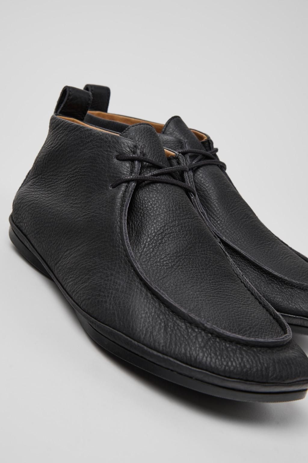 캠퍼 베이직 블랙 카프스킨 앵클부츠 Right Nina K400805-003 BLACK - 상세 이미지 2