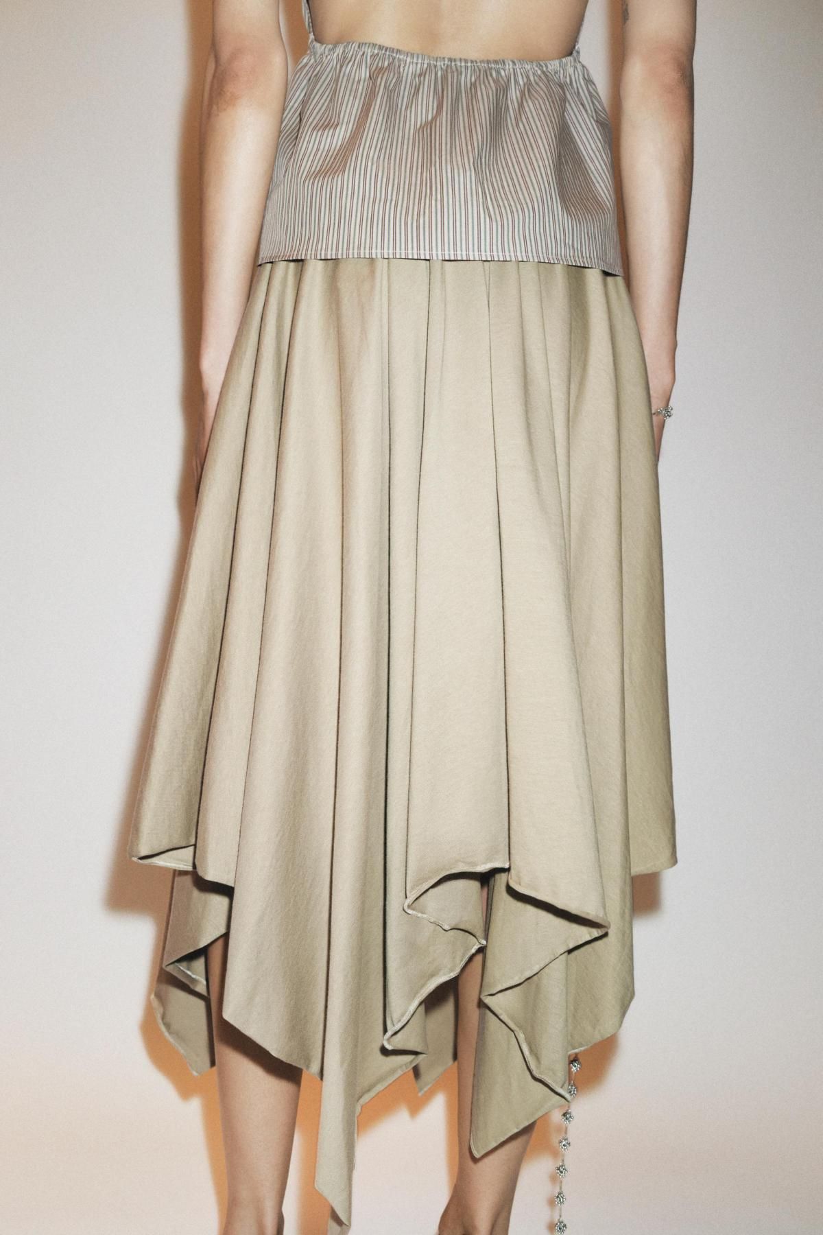 자라 코튼 언밸런스 미디 스커트 6050/350 LIGHT KHAKI - 상세 이미지 5
