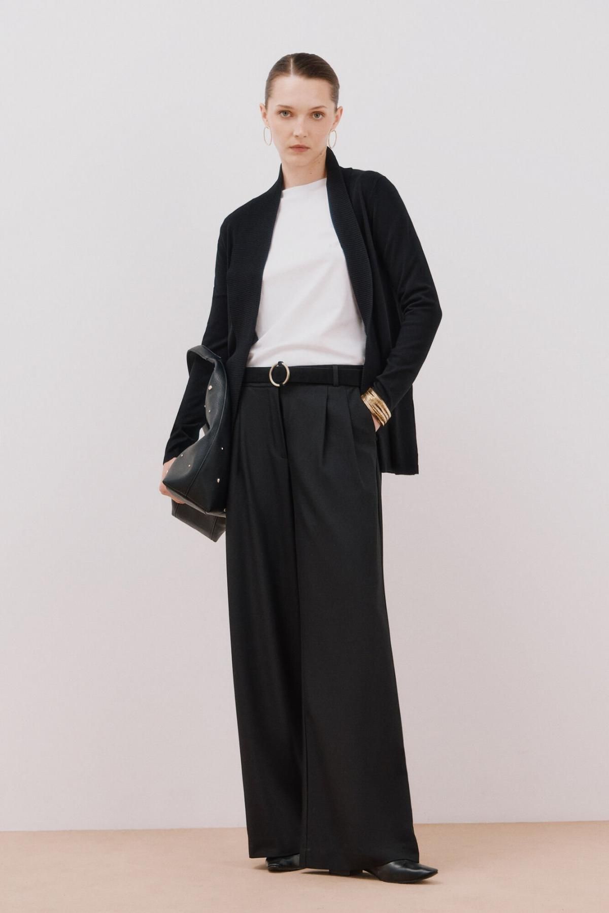 꼬르떼피엘 미니멀 오픈 칼라 숄카라 니트 카디건 6242648 NEGRO - 상세 이미지 3