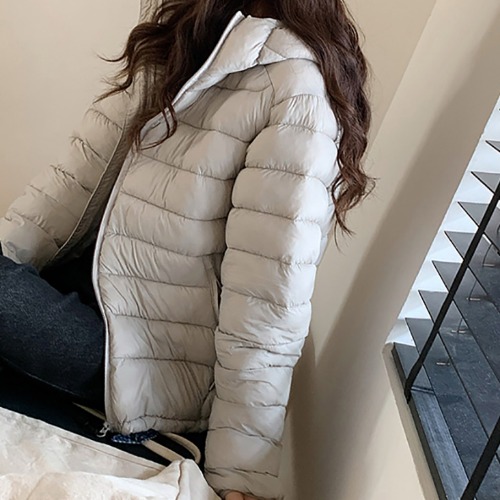 (YY) 심플 여성 패딩 후드 경량 점퍼 캐주얼 집업 멋스러운 베이직 데일리룩 아우터 - 상품 이미지
