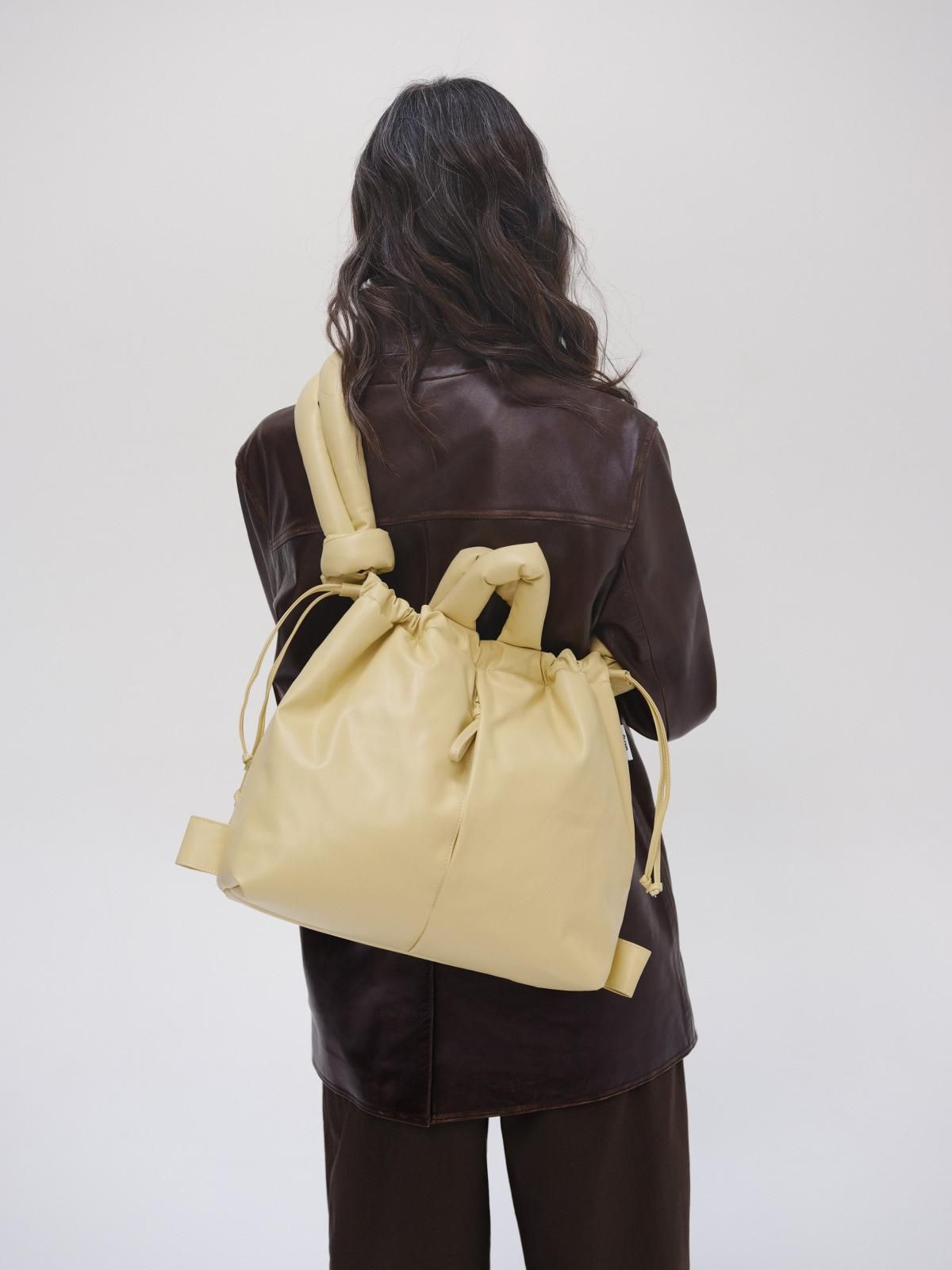 올랜드 소프트 비건레더 베이직 버킷백 Ona 49018784481615 BUTTER YELLOW - 상세 이미지 4