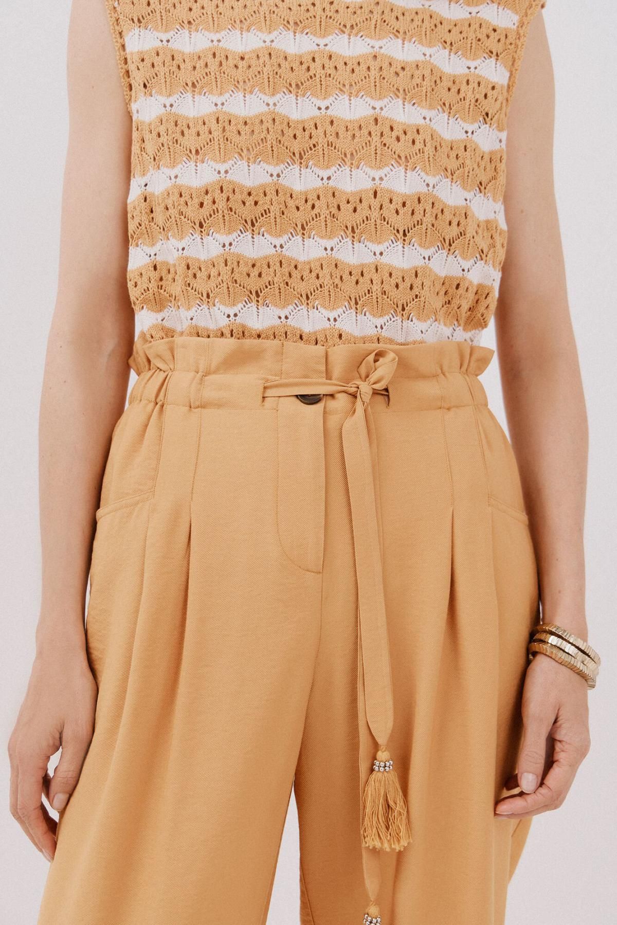 꼬르떼피엘 테슬 벨트 와이드 핀턱 슬랙스 팬츠 6042937 ARENA - 상세 이미지 2