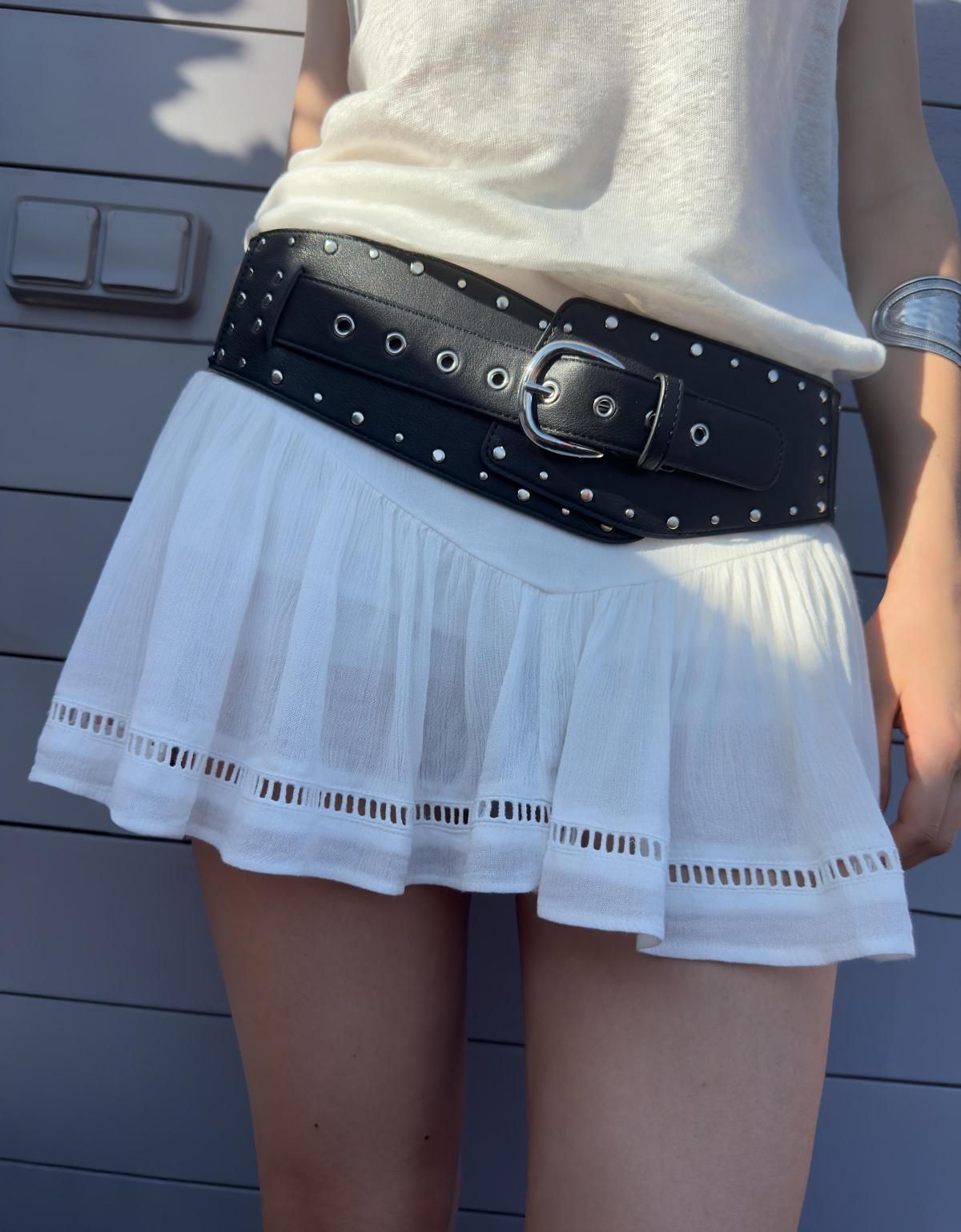 버쉬카 텍스처 플레어 화이트 미니 스커트 6077/494 OFF WHITE - 상세 이미지 5