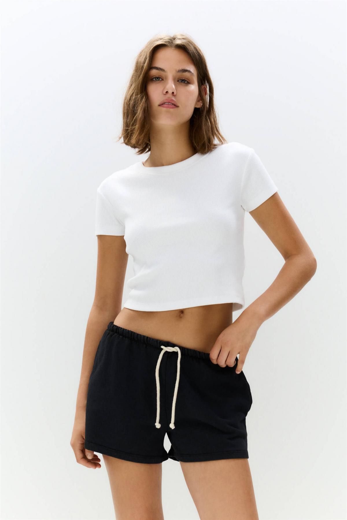 풀앤베어 테크니컬 조거 면 트랙 버뮤다 쇼츠 3696/301 BLACK - 상세 이미지 2