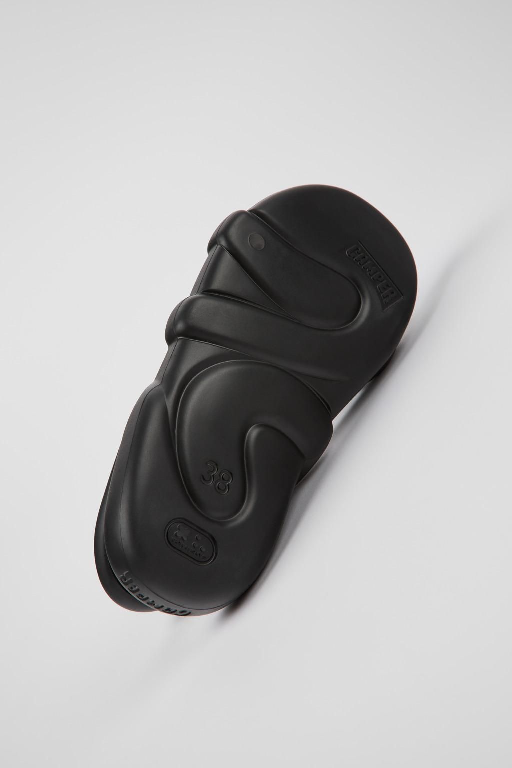 캠퍼 친환경 테크니컬 스트랩 샌들 Kobarah Flat Wide 블랙 K201856-001 BLACK - 상세 이미지 5