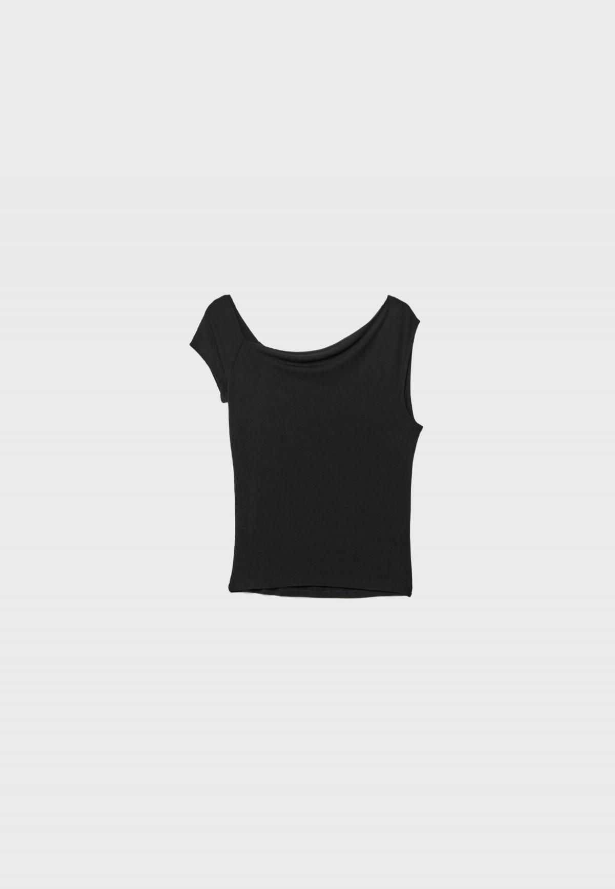 스트라디바리우스 모던 언밸런스넥 컷아웃 숄더 반팔 티셔츠 7073/150 BLACK - 상품 이미지