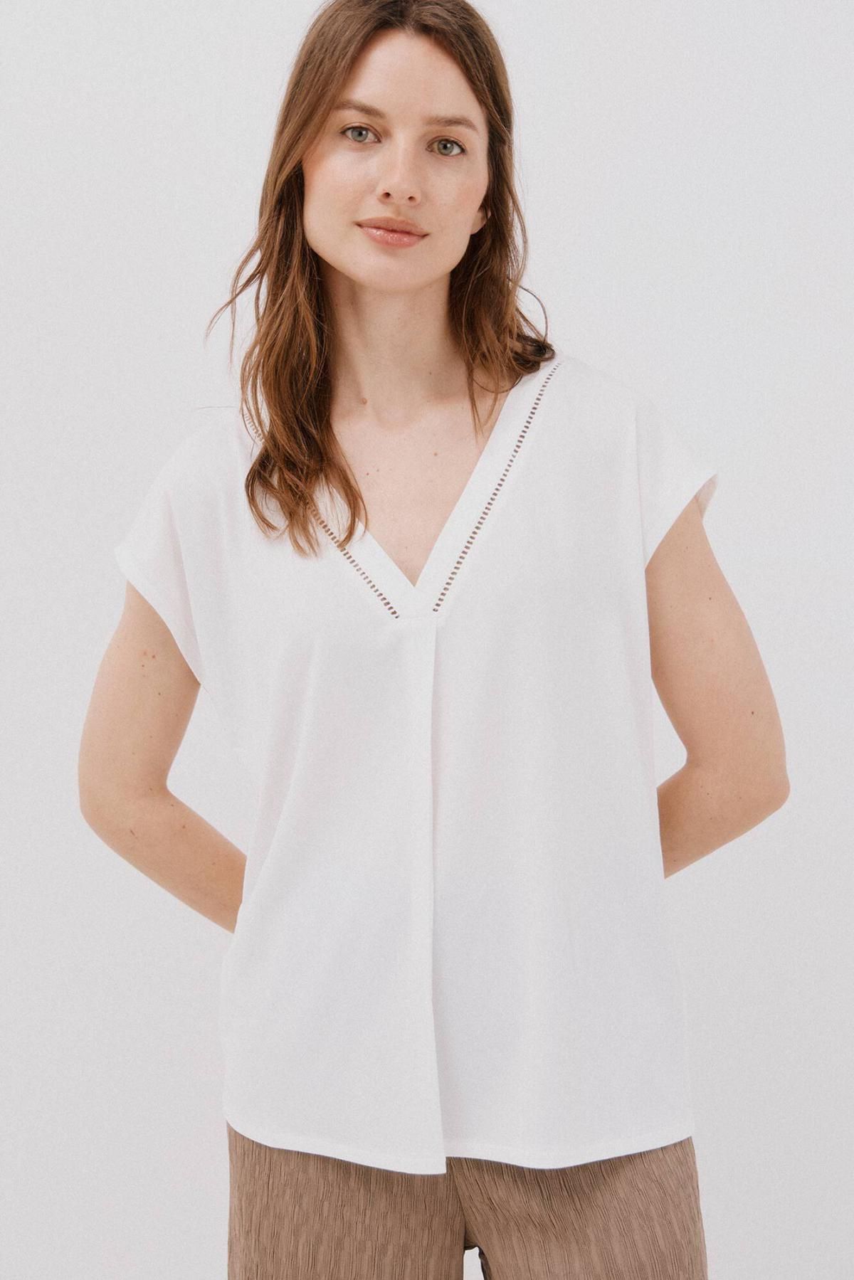 꼬르떼피엘 레이스 디테일 브이넥 티셔츠 9162085 BLANCO - 상품 이미지