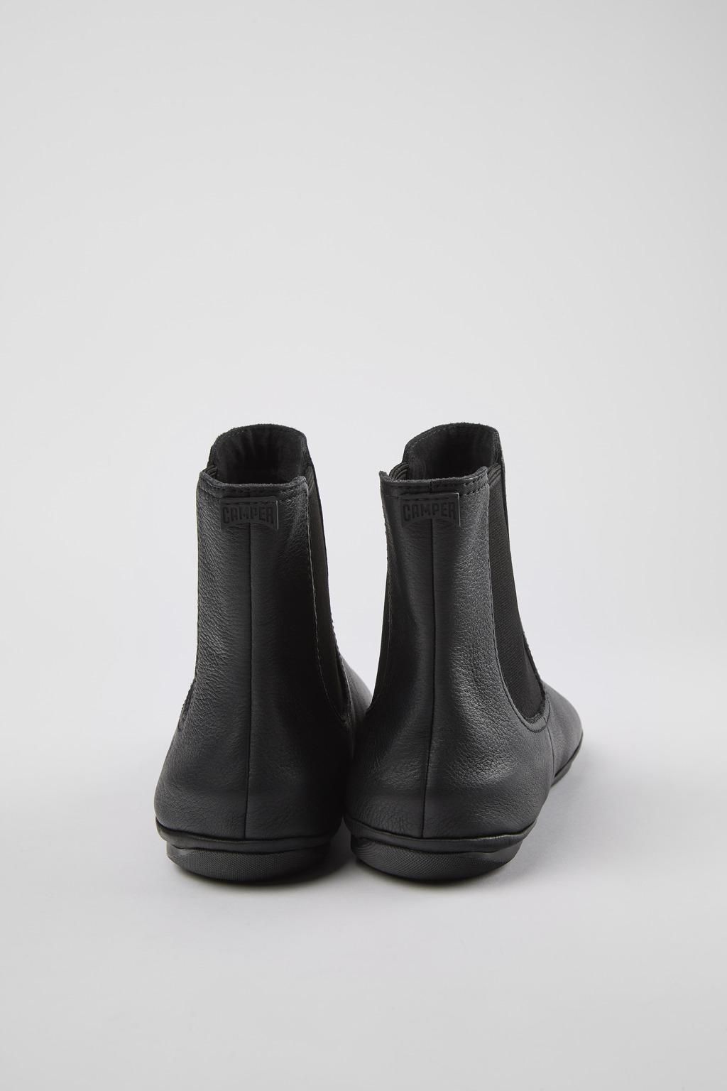 캠퍼 프리미엄 레더 블랙 앵클부츠 Right K400705-005 BLACK - 상세 이미지 3