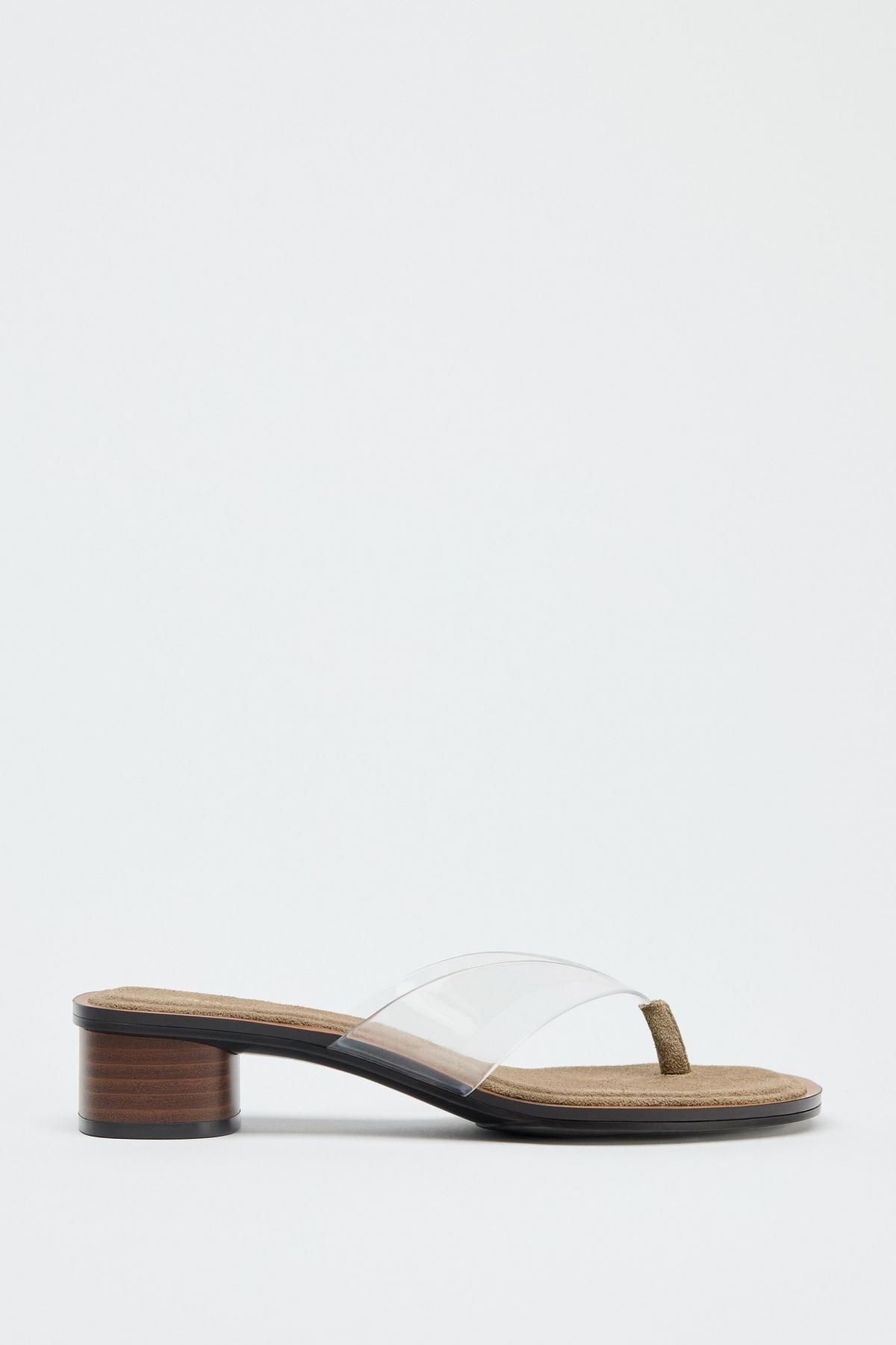 자라 트렌디 비닐 스트랩 블록힐 샌들 2350/510 LIGHT BEIGE - 메인 이미지