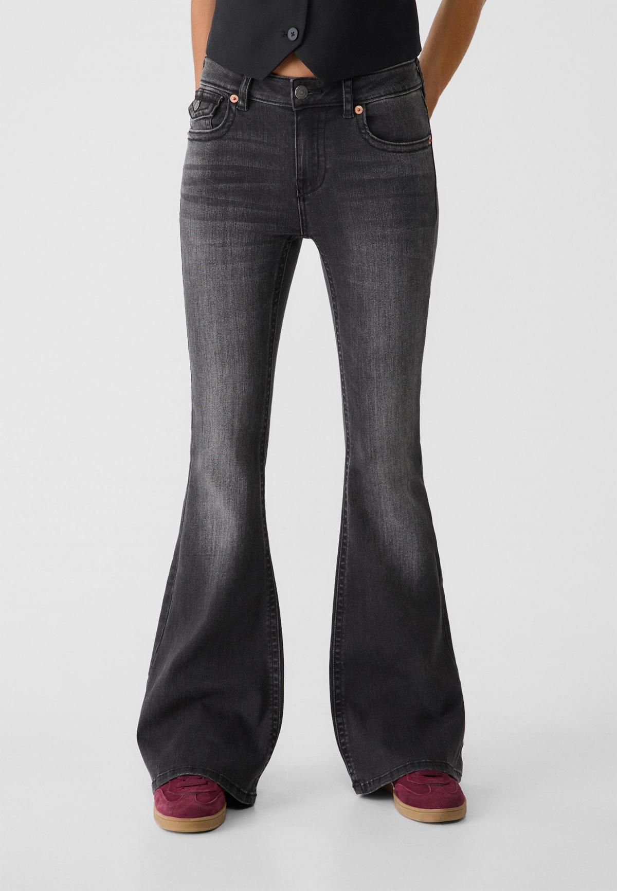 스트라디바리우스 로우라이즈 데님 부츠컷 청바지 4874/809 BLACK DENIM WASH - 상품 이미지