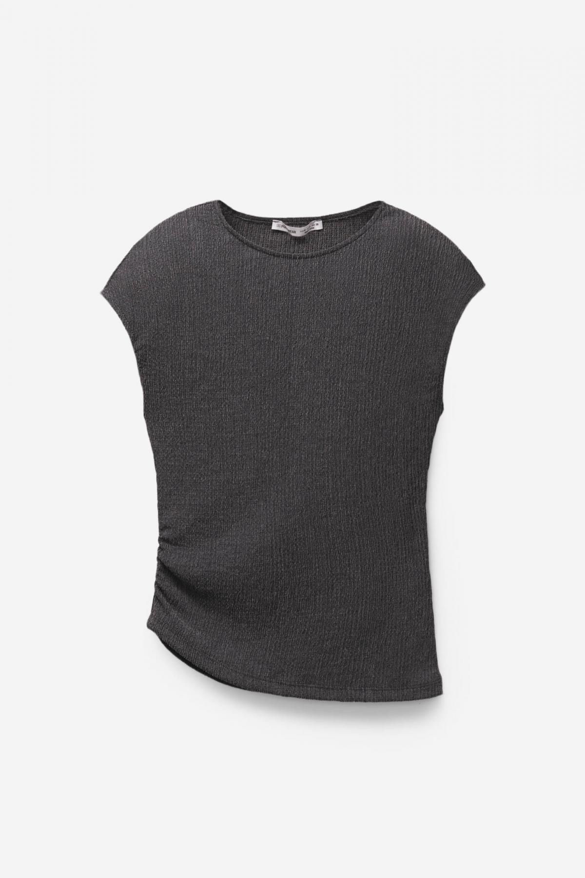 풀앤베어 미니멀 크레이프 라운드넥 비대칭 반팔 탑 3248/304 ANTHRACITE GREY - 메인 이미지