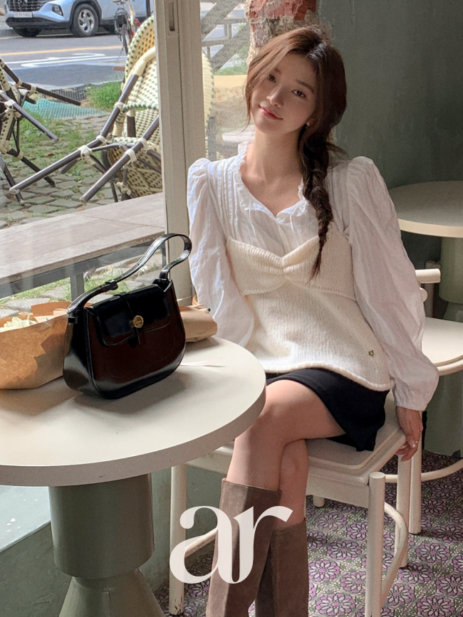 넥 프릴 스트랩 핀턱 셔링 퍼프 긴팔 블라우스 bs8470 - 상세 이미지 5