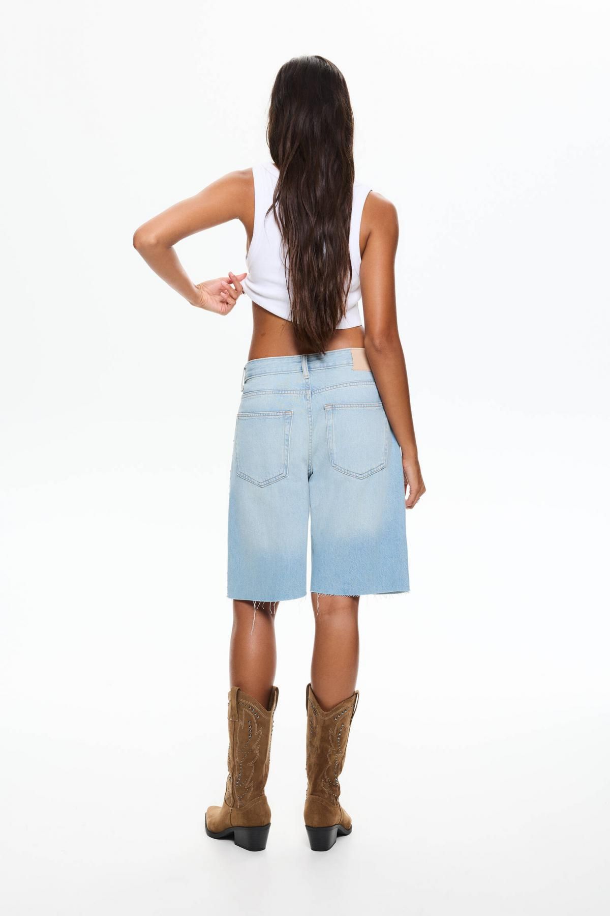 풀앤베어 트렌디 연청 배기핏 스터드 버뮤다 데님 반바지 7698/305 PALE BLUE - 상세 이미지 4