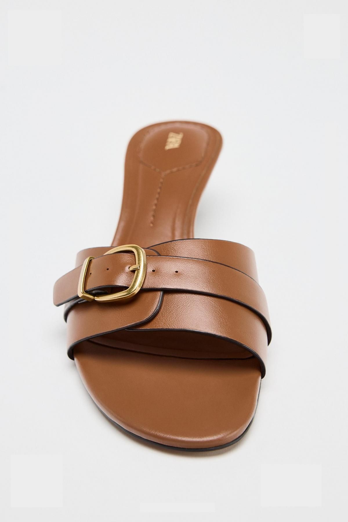 자라 버클 디테일 미들 힐 샌들 2365/510 BROWN - 상세 이미지 5