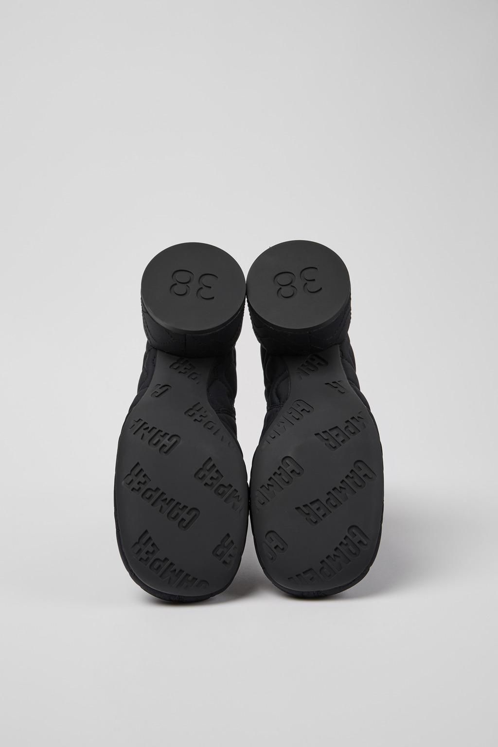 캠퍼 블랙 퀼팅 텍스타일 앵클부츠 Niki K400713-001 BLACK - 상세 이미지 5