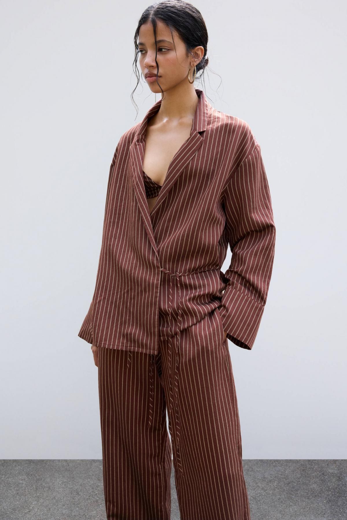 풀앤베어 브라운 스트라이프 타이 랩 셔츠 7472/406 BURGUNDY - 상세 이미지 3