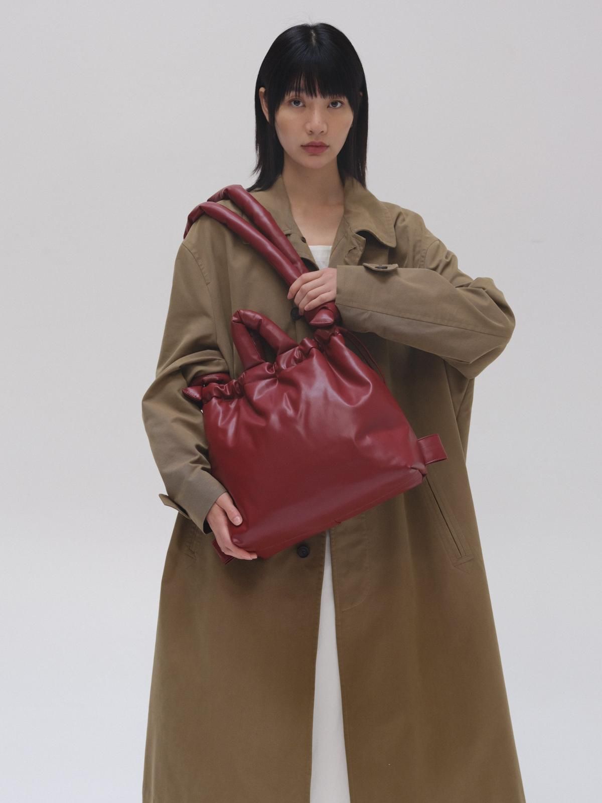올랜드 베스트셀러 소프트 비건 레더 스트링 버킷백 Ona 49018784350543 CHERRY RED - 상세 이미지 2