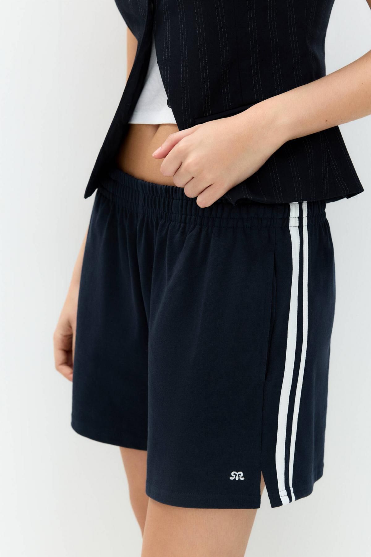 풀앤베어 테크니컬 사이드스트라이프 트랙쇼츠 7696/304 NAVY - 상세 이미지 4