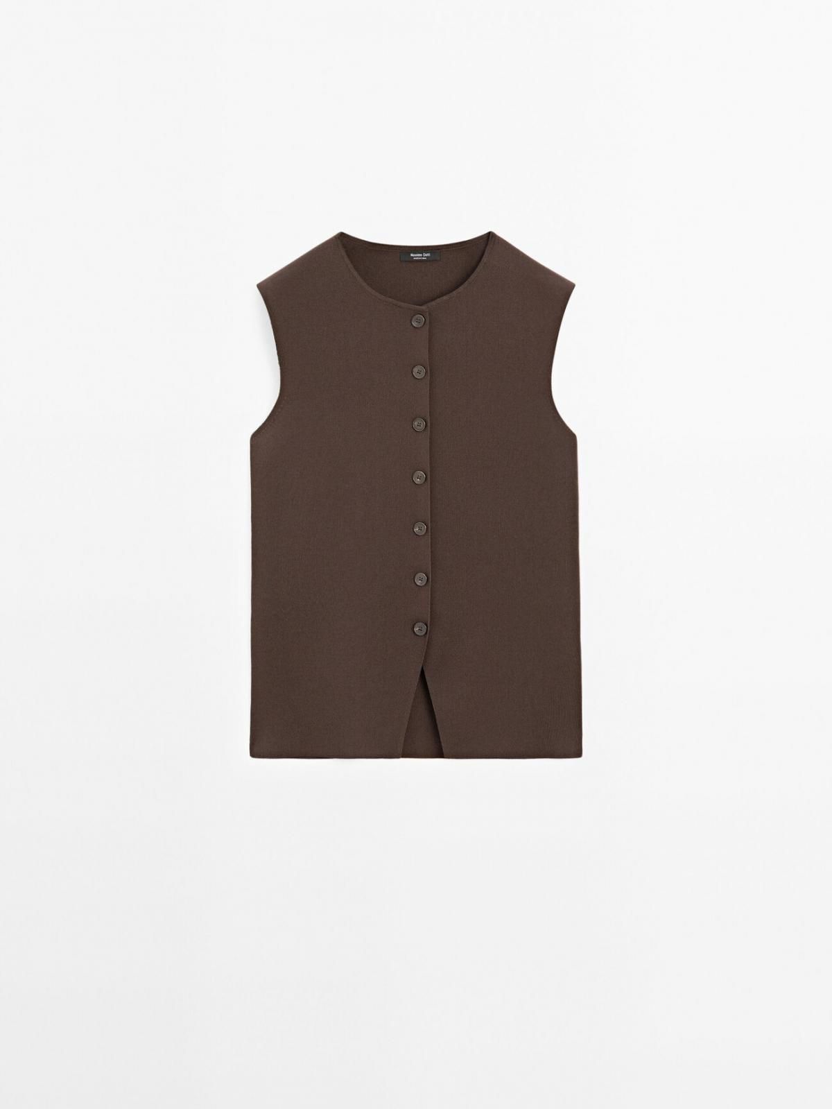 마시모두띠 테일러드핏 니트 버튼업 베스트 5711/646 BROWN - 메인 이미지