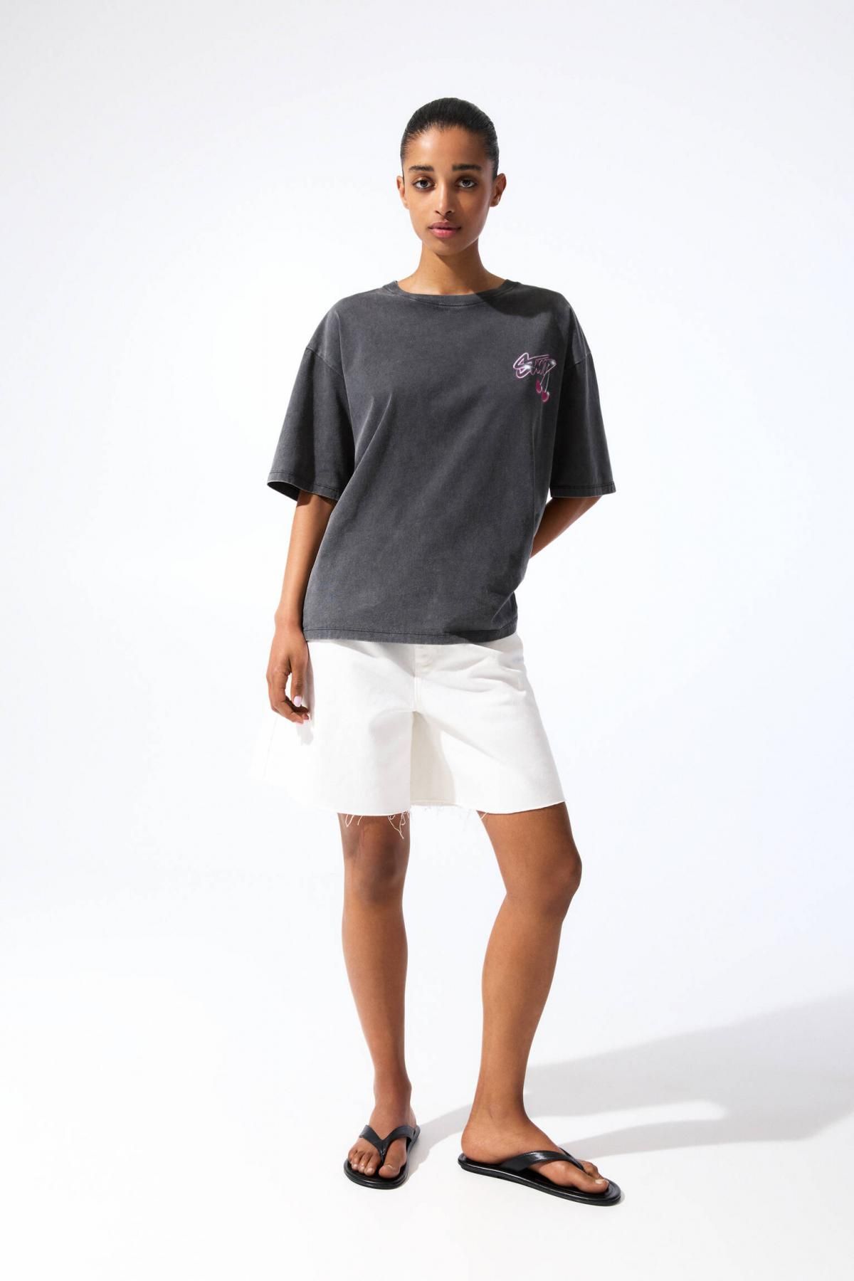 풀앤베어 스트리트 네온 체리 그래픽 반팔 티셔츠 7150/233 ANTHRACITE GREY - 상세 이미지 5