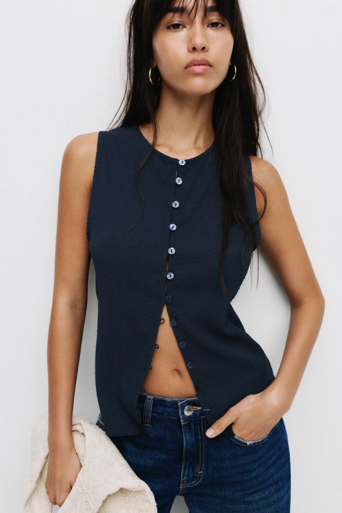 풀앤베어 미니멀 버튼 크레이프 민소매 탑 7151/334 NAVY - 상세 이미지 2