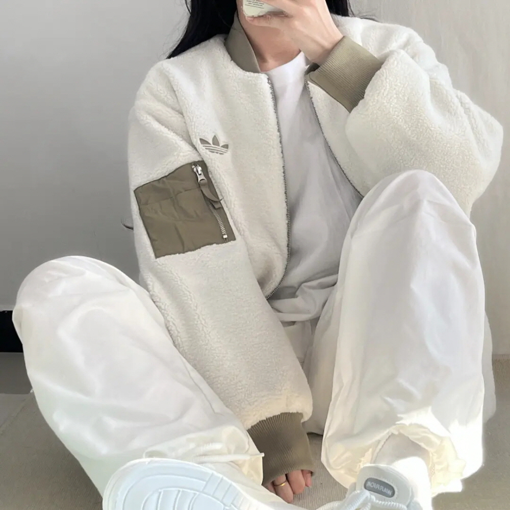 아디다스 리버시블 양면 셰르파 플리스 자켓 카키 화이트 IN0990 - 상세 이미지 3