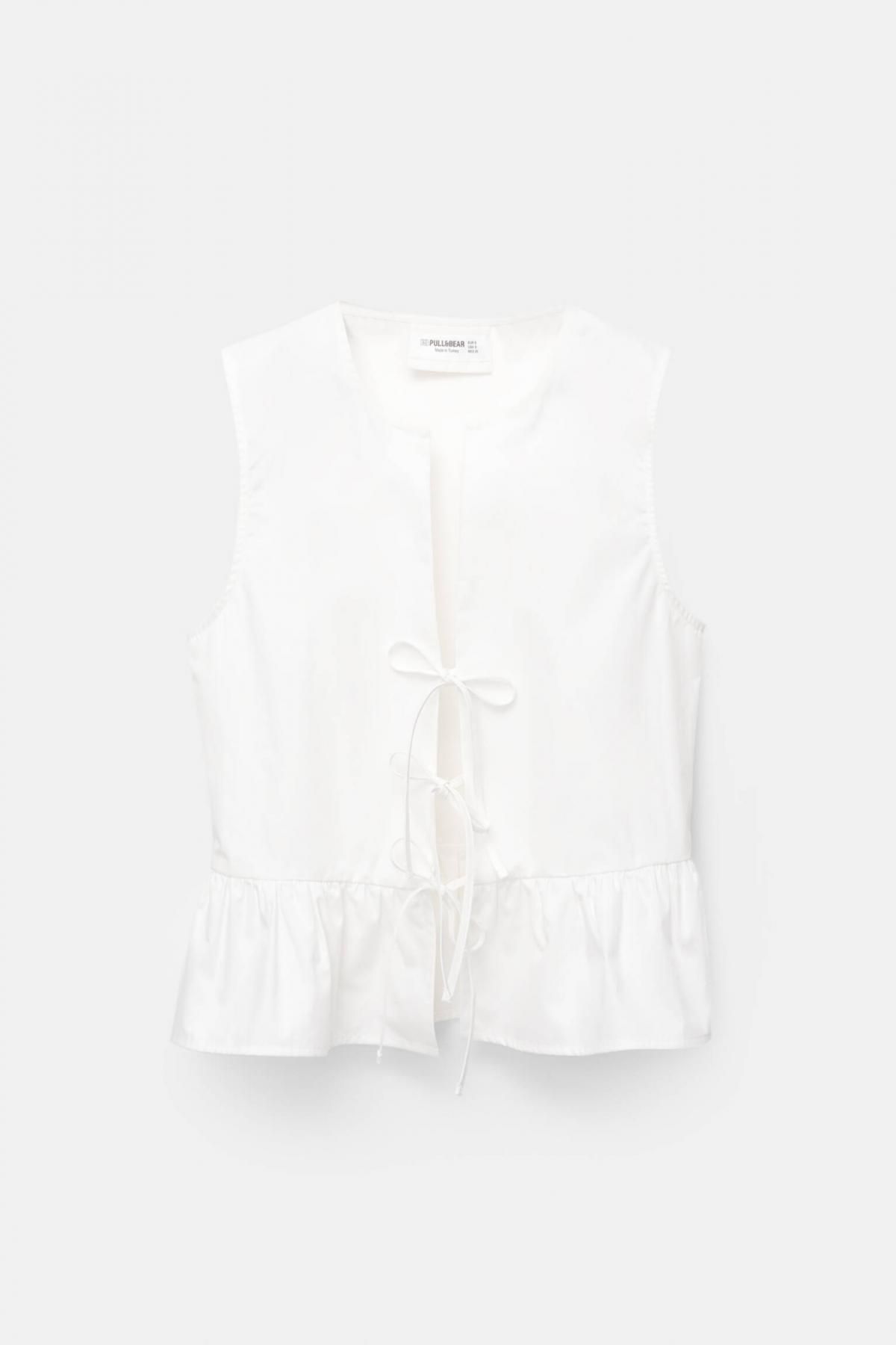 풀앤베어 러플 스트랩 코튼 블라우스 7472/329 WHITE - 상품 이미지