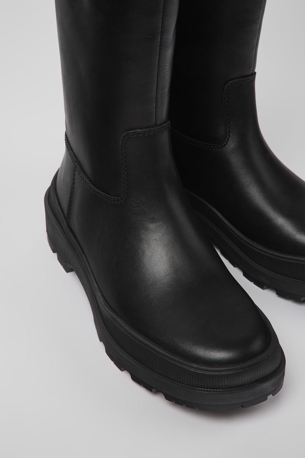 캠퍼 프리미엄 블랙 레더 테크니컬 미드부츠 Brutus Trek K400719-001 BLACK - 상세 이미지 2
