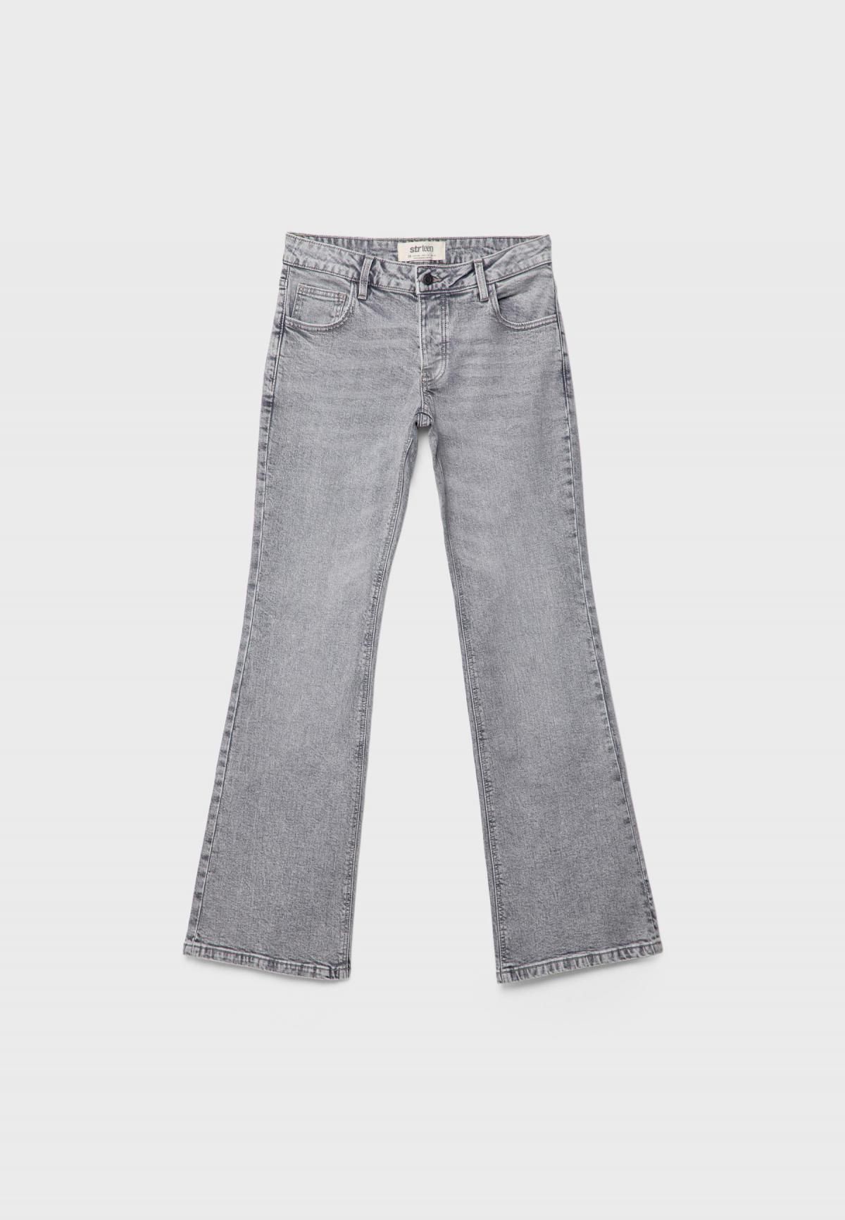 스트라디바리우스 라이트그레이 로우웨이스트 플레어 데님 팬츠 7364/590 BLACK DENIM WASH - 상품 이미지
