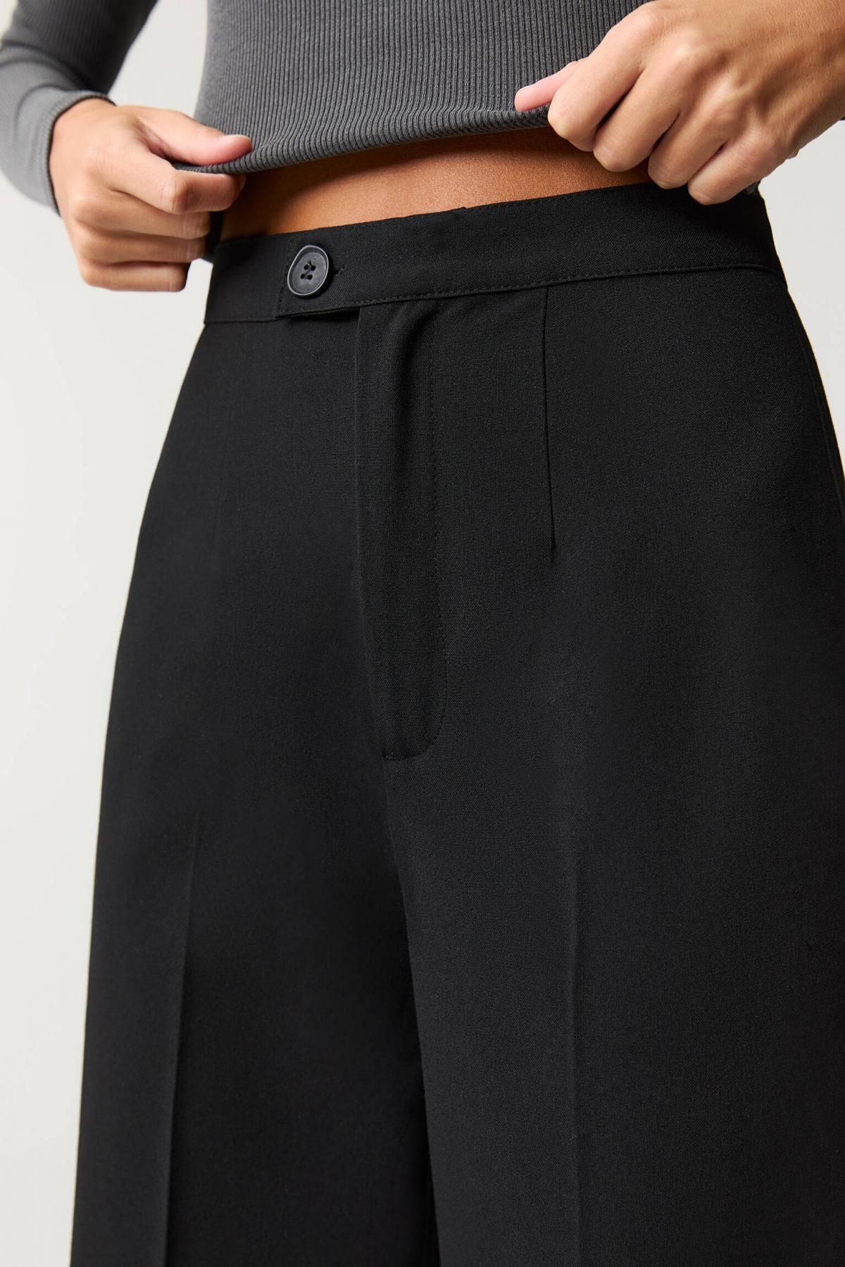 풀앤베어 하이웨이스트 테크니컬 와이드 슬랙스 팬츠 3680/421 BLACK - 상세 이미지 4