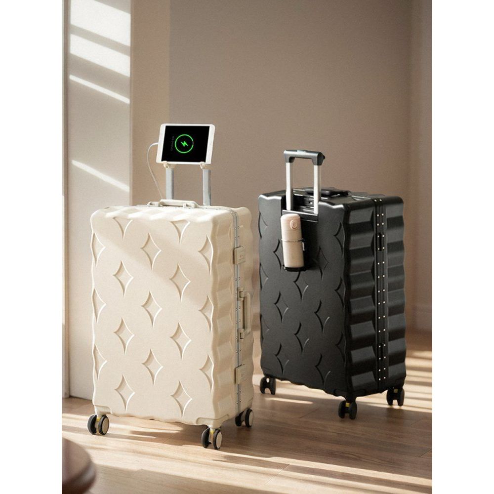 여행용 하드캐리어 신혼 해외여행가방 대용량 수화물 화이트 22인치 - 상품 이미지