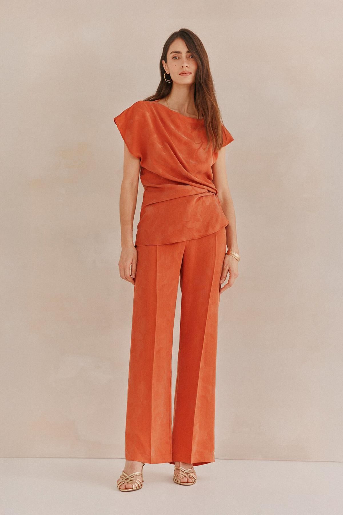 호스 인트로피아 테크니컬 자카드 스트레이트핏 와이드 슬랙스 팬츠 Petra 6549003 NARANJA - 상세 이미지 5