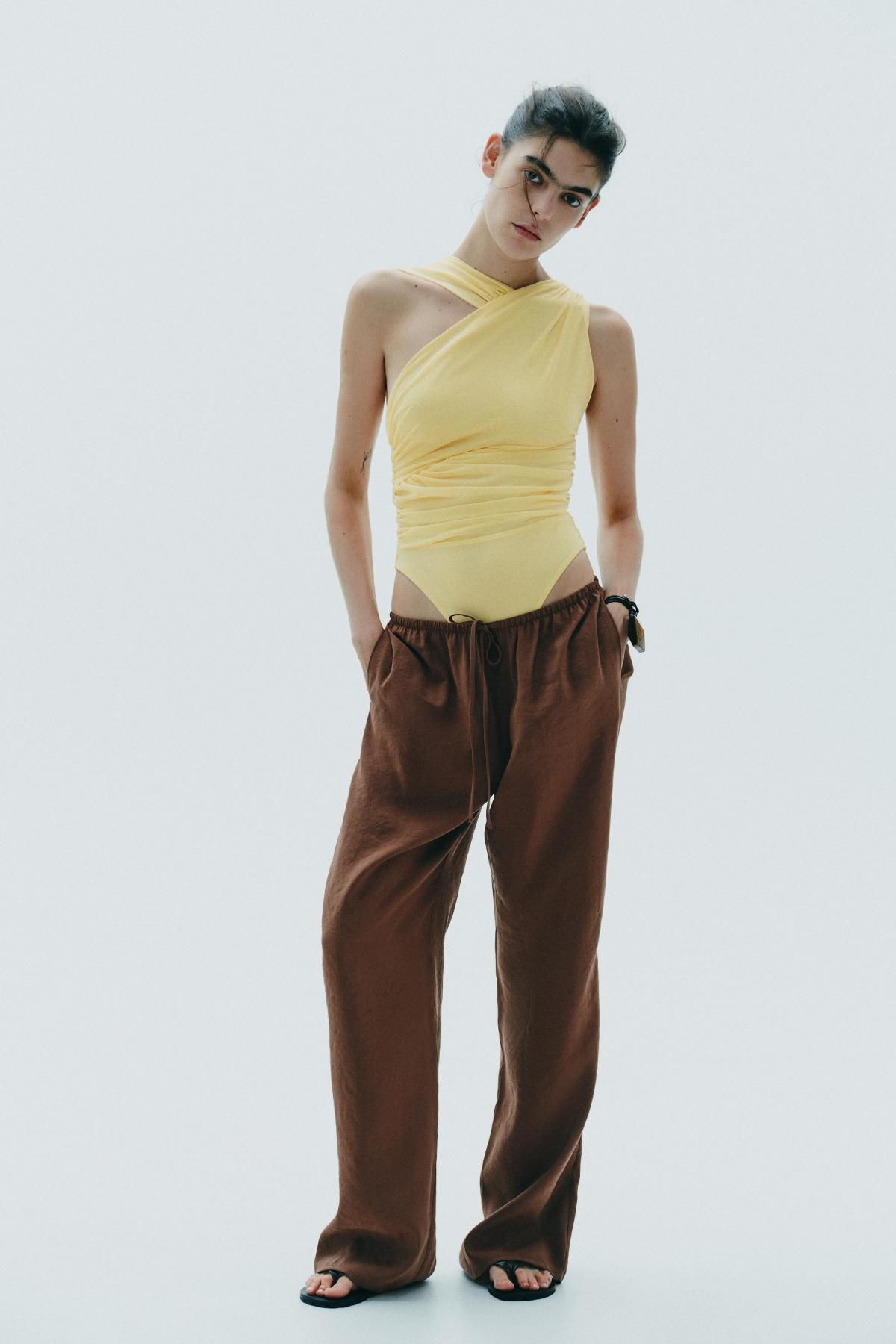 자라 트렌디 비대칭 튤 원숄더 바디수트 5039/870 YELLOW - 상세 이미지 2