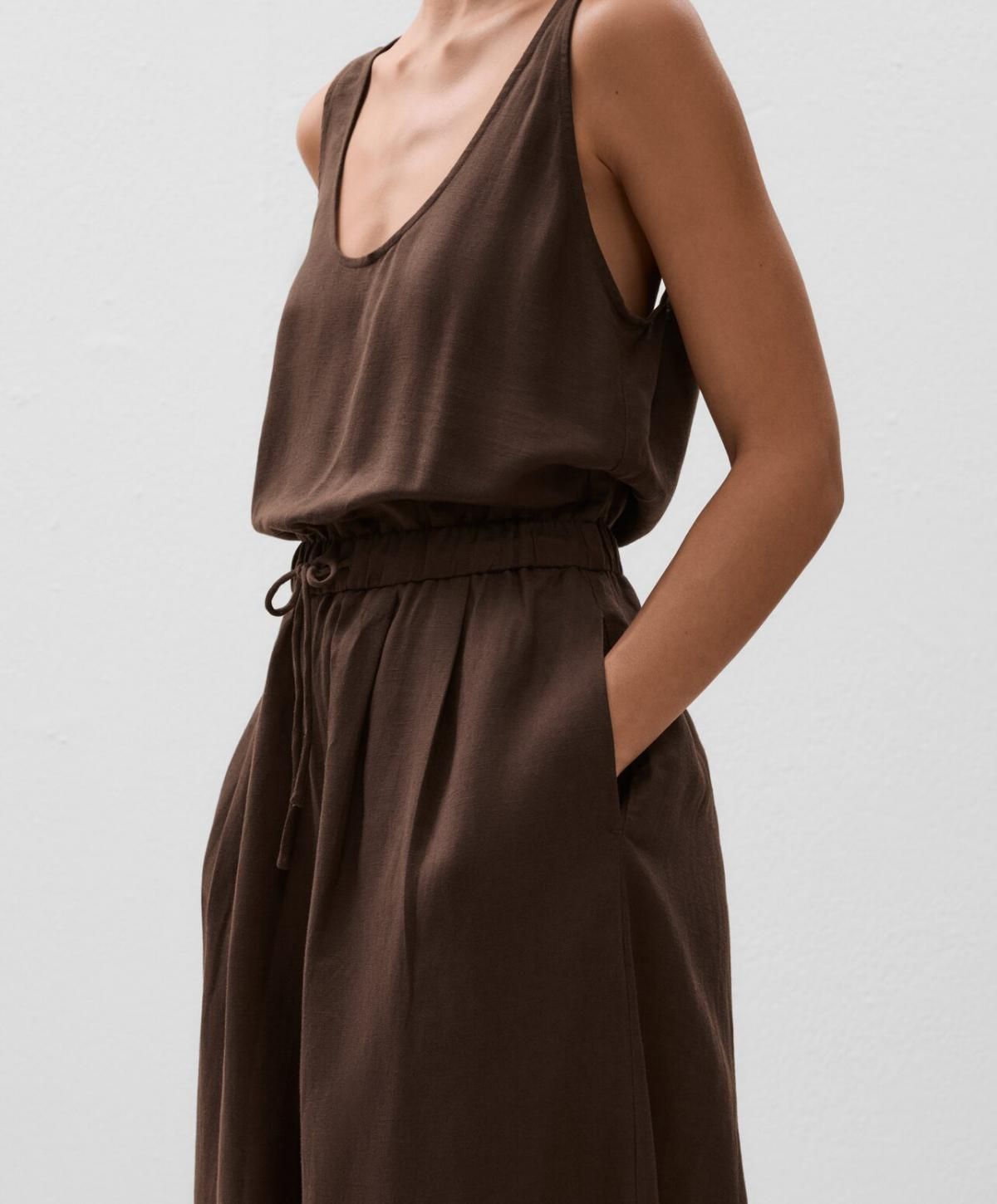 오이쇼 린넨 밴딩 점프수트 브라운 3401/859 DARKBROWN - 상세 이미지 4