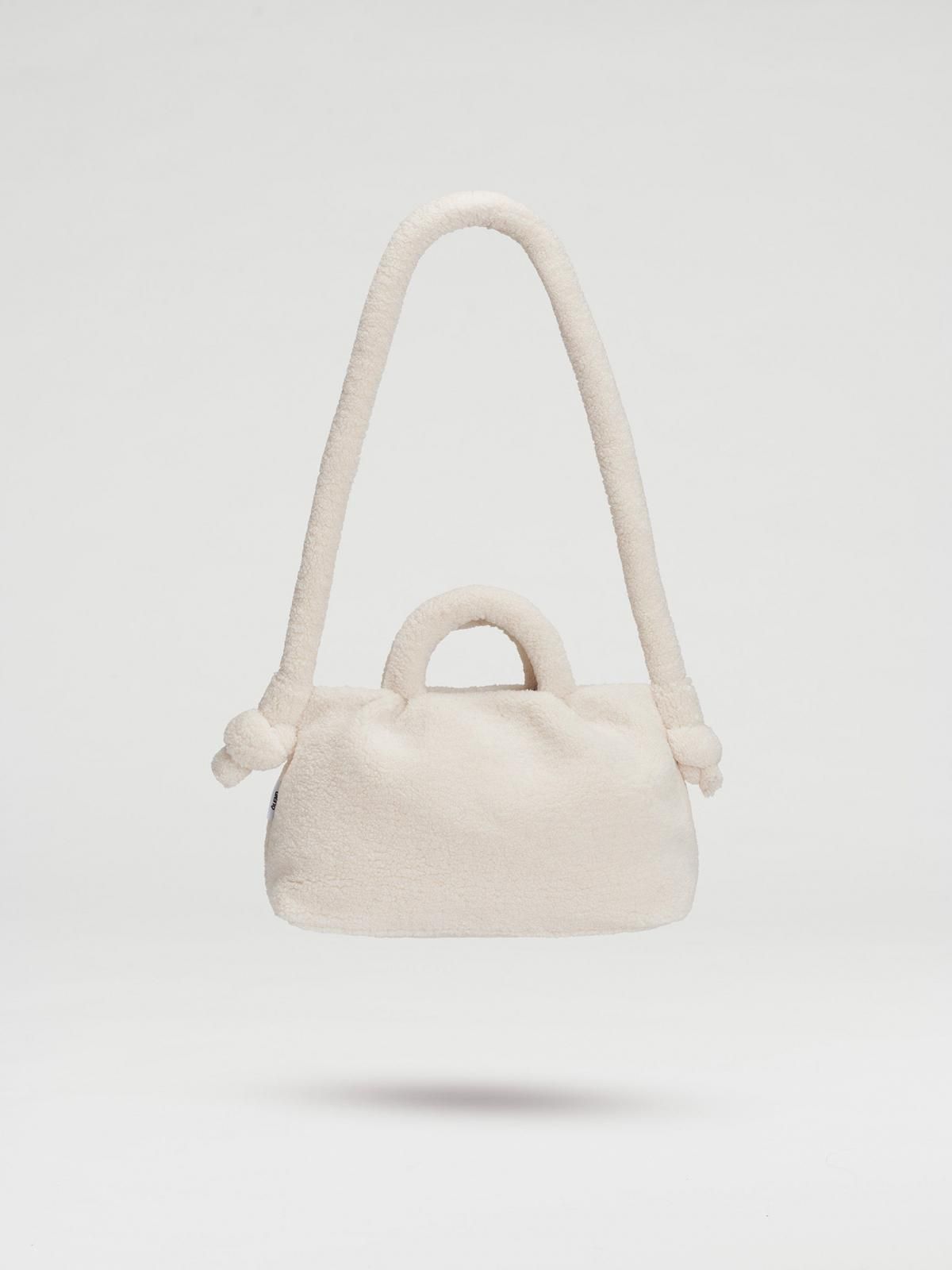 올랜드 퍼 미니 숄더백 MiniOna Sherpa Bag 47845601739087 CHOCOLATE - 상세 이미지 2