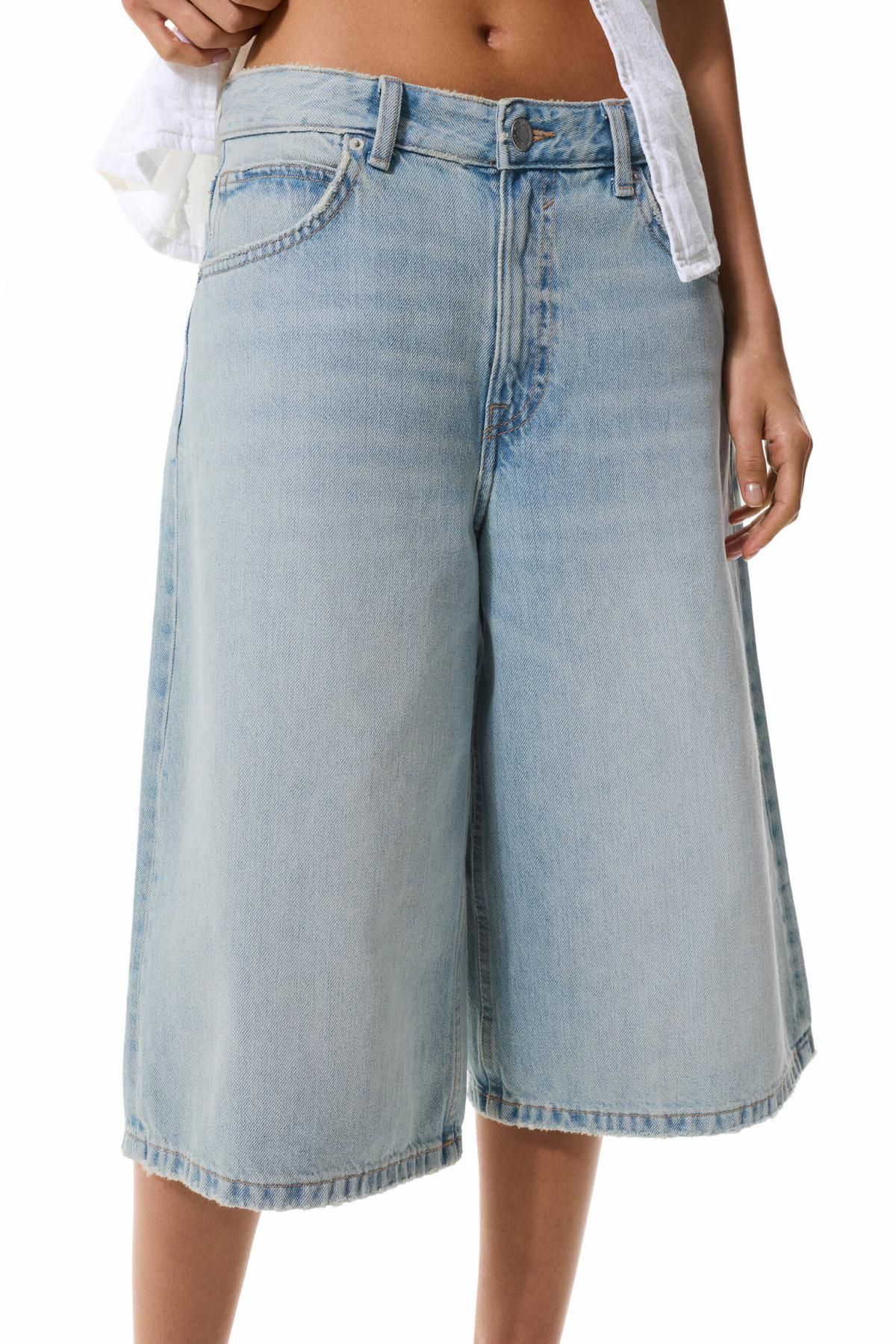 풀앤베어 연청 루즈핏 배기 데님 버뮤다 반바지 3689/345 PALE BLUE - 상세 이미지 5