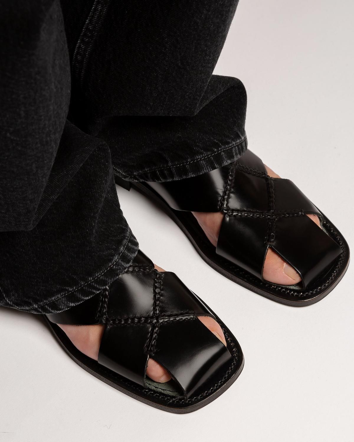 헤레우 LLANO 슬링백 스트랩 샌들 9271552344396 BLACK - 상세 이미지 2