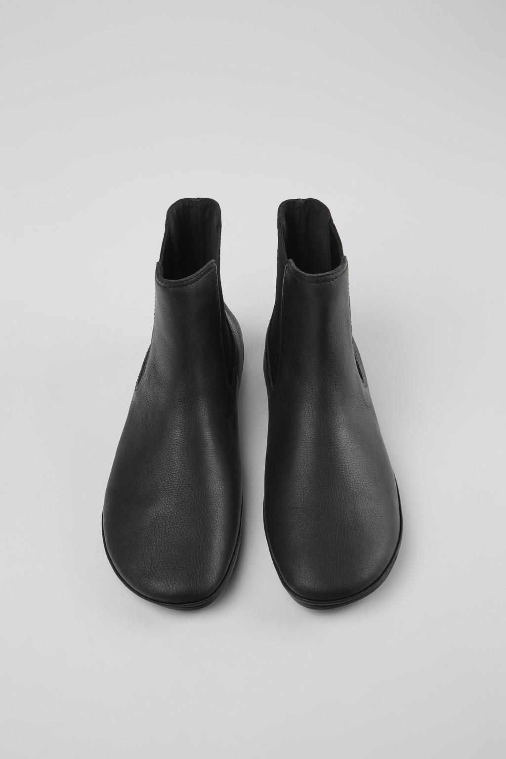 캠퍼 프리미엄 레더 블랙 앵클부츠 Right K400705-005 BLACK - 상세 이미지 4