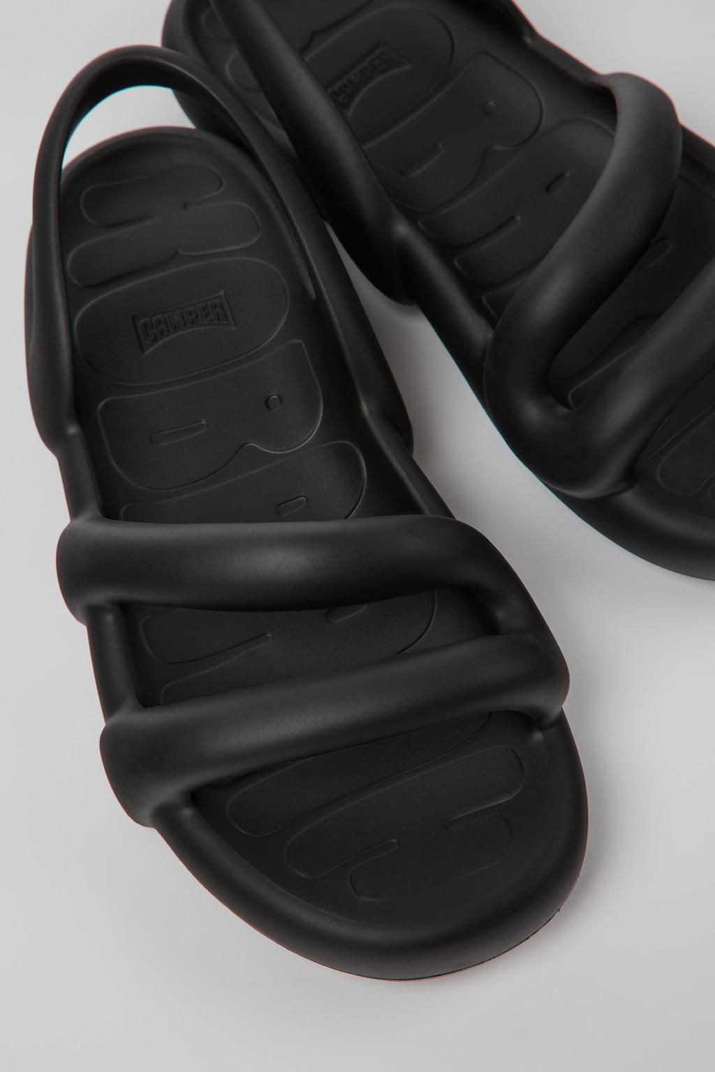 캠퍼 친환경 테크니컬 블랙 스트랩 샌들 Kobarah Flat K201636-001 BLACK - 상세 이미지 2