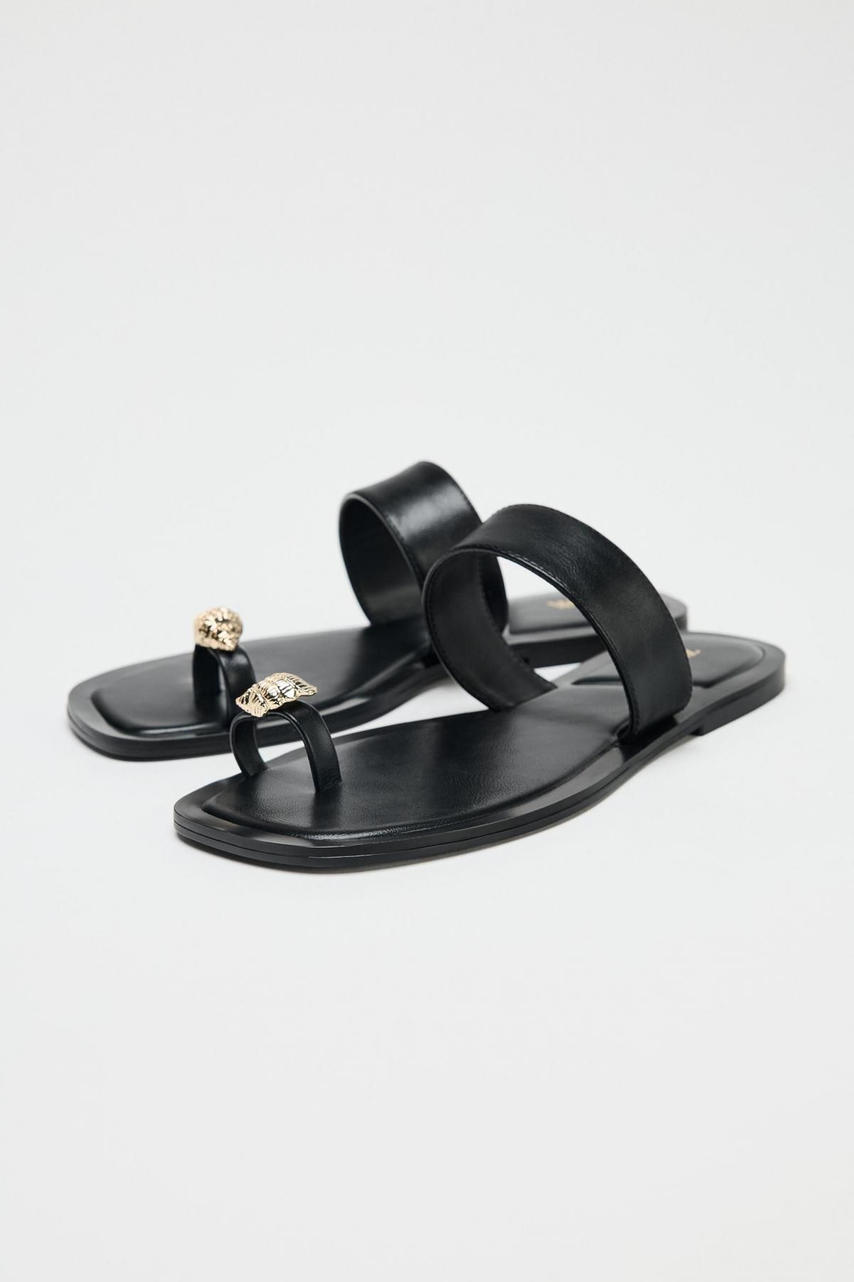 자라 메탈릭비즈 스트랩 스퀘어토 플랫 샌들 3649/610 BLACK - 상세 이미지 4