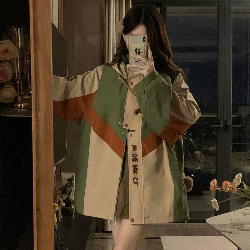 여성 빅사이즈 레터링 자수 오버핏 컬러블록 배색 랜턴슬리브 싱글버튼 점퍼 바람막이 아우터 자켓 봄 가을 - 상세 이미지 2