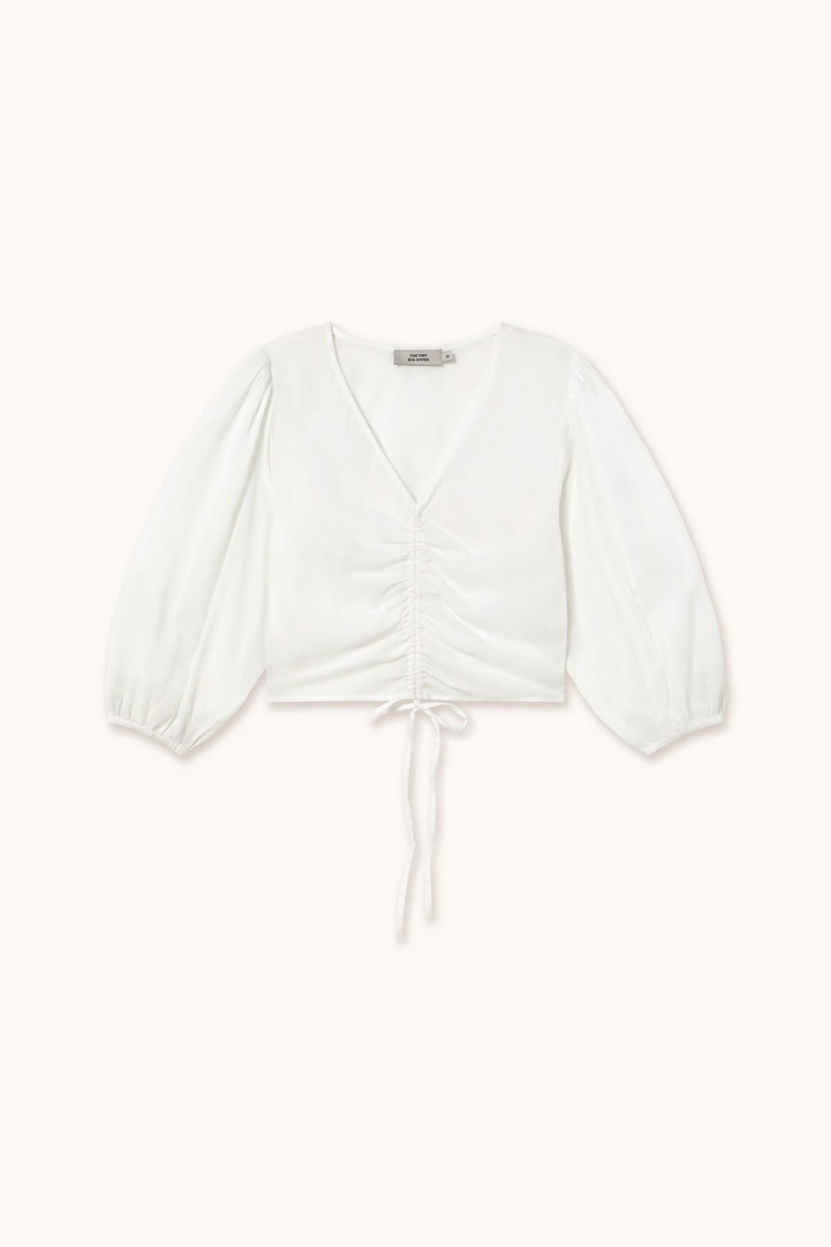 타이니코튼 브이넥 셔링 퍼프소매 블라우스 SS25-611101 WHITE - 상품 이미지