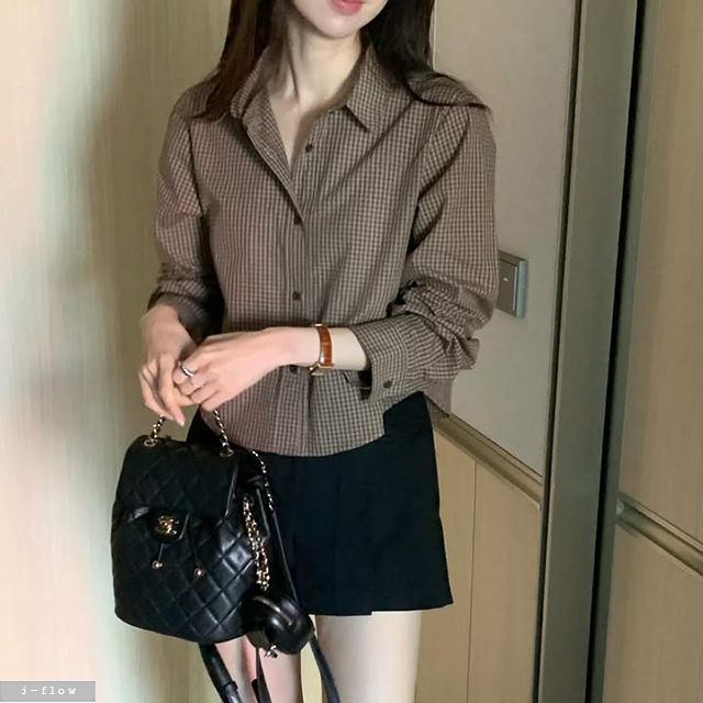 델로나 스탠다드 카라넥 세미크롭 체크 셔츠 1col 가을 밑단굴림 레이어드 제이플로우 - 상품 이미지