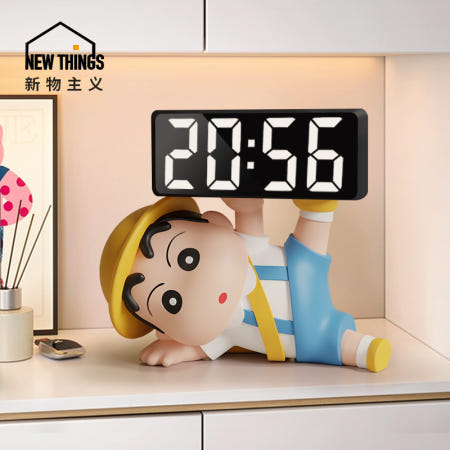 [해외]크레용신 고급 전자시계 장식품｜탁상용 레트로 TV 인테리어 소품 주문형 교복 신짱 전자시계 YYC5315B