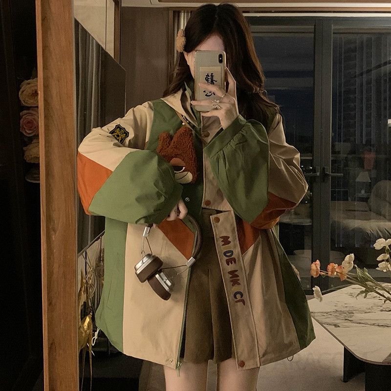 후드 재킷 여성 가을 겨울용 캐주얼 스타일 포켓 디자인 오버핏 후드점퍼 편안한 착용감 바람막이 기능성 실용성 높은 외출용 - 상세 이미지 4