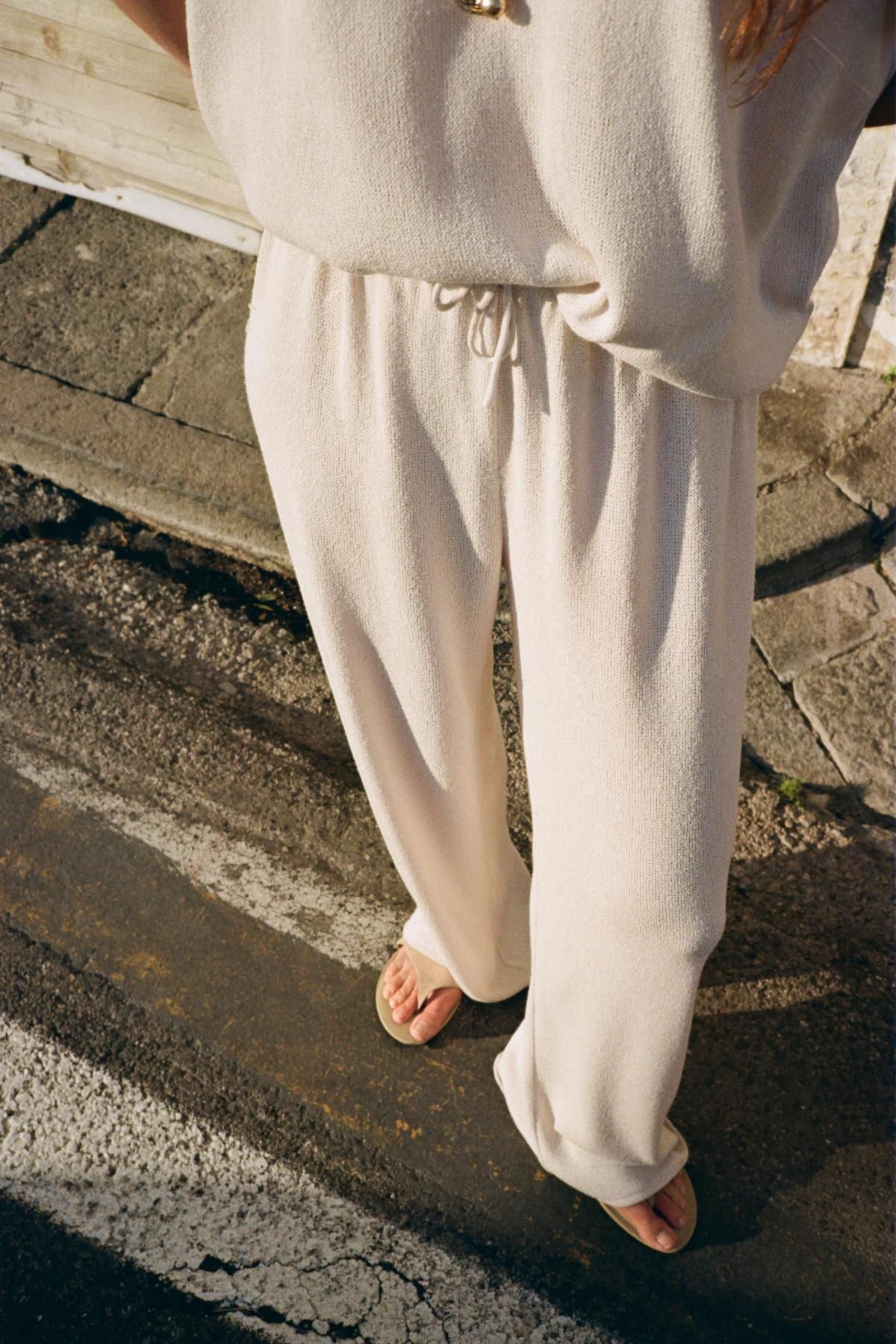 자라 러스틱 스트레이트 팬츠 1058/162 LIGHT BEIGE - 상세 이미지 3