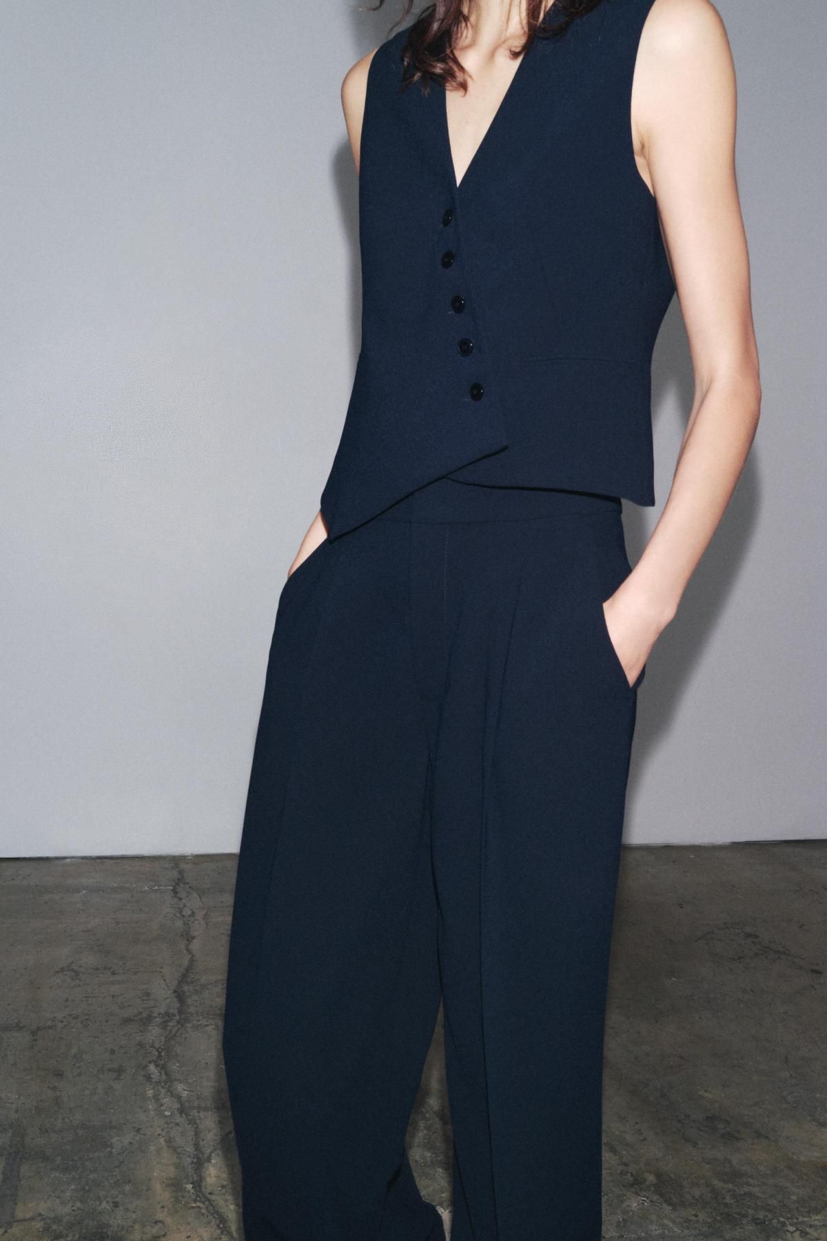 자라 테일러드 비대칭 브이넥 베스트 3811/047 NAVY BLUE - 상세 이미지 3
