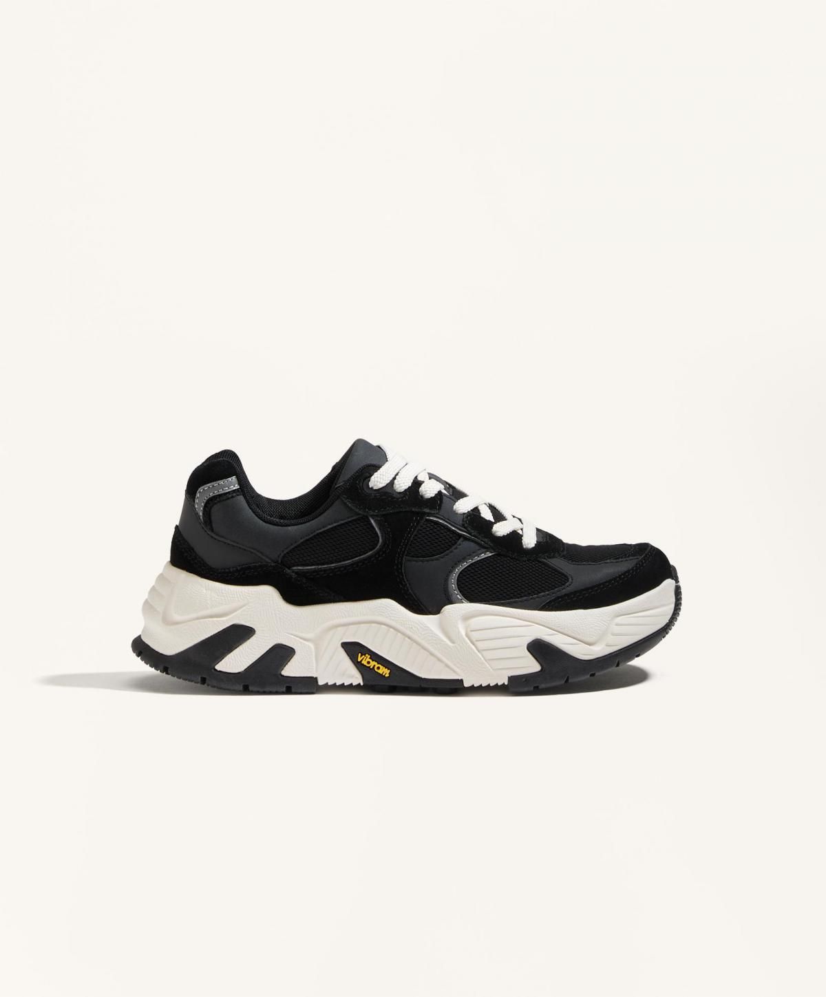 오이쇼 테크니컬 비브람 아웃솔 청키 스니커즈 1119/880 BLACK - 상품 이미지