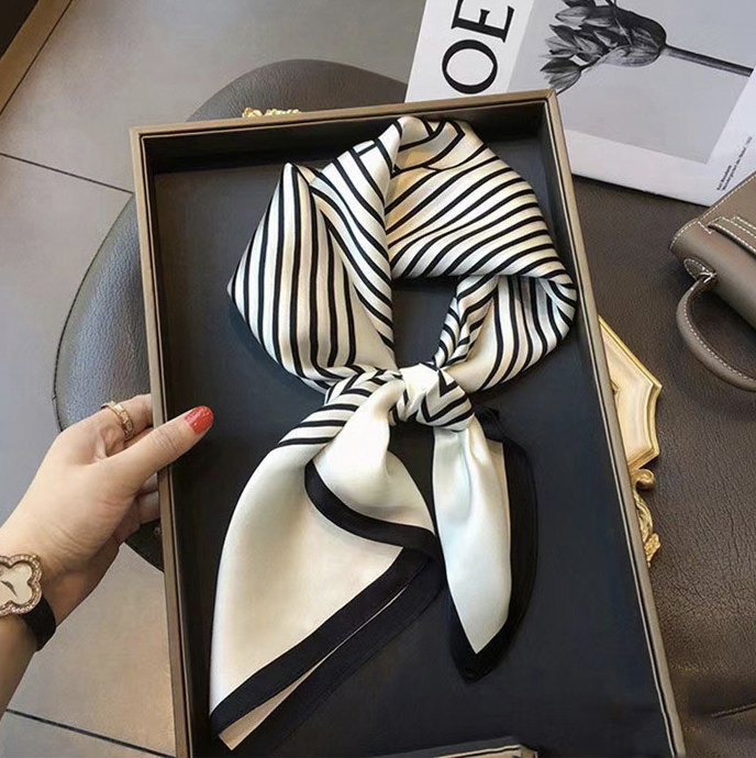 1+1 쁘띠스카프 21종 봄 가을 고급 여성 패션