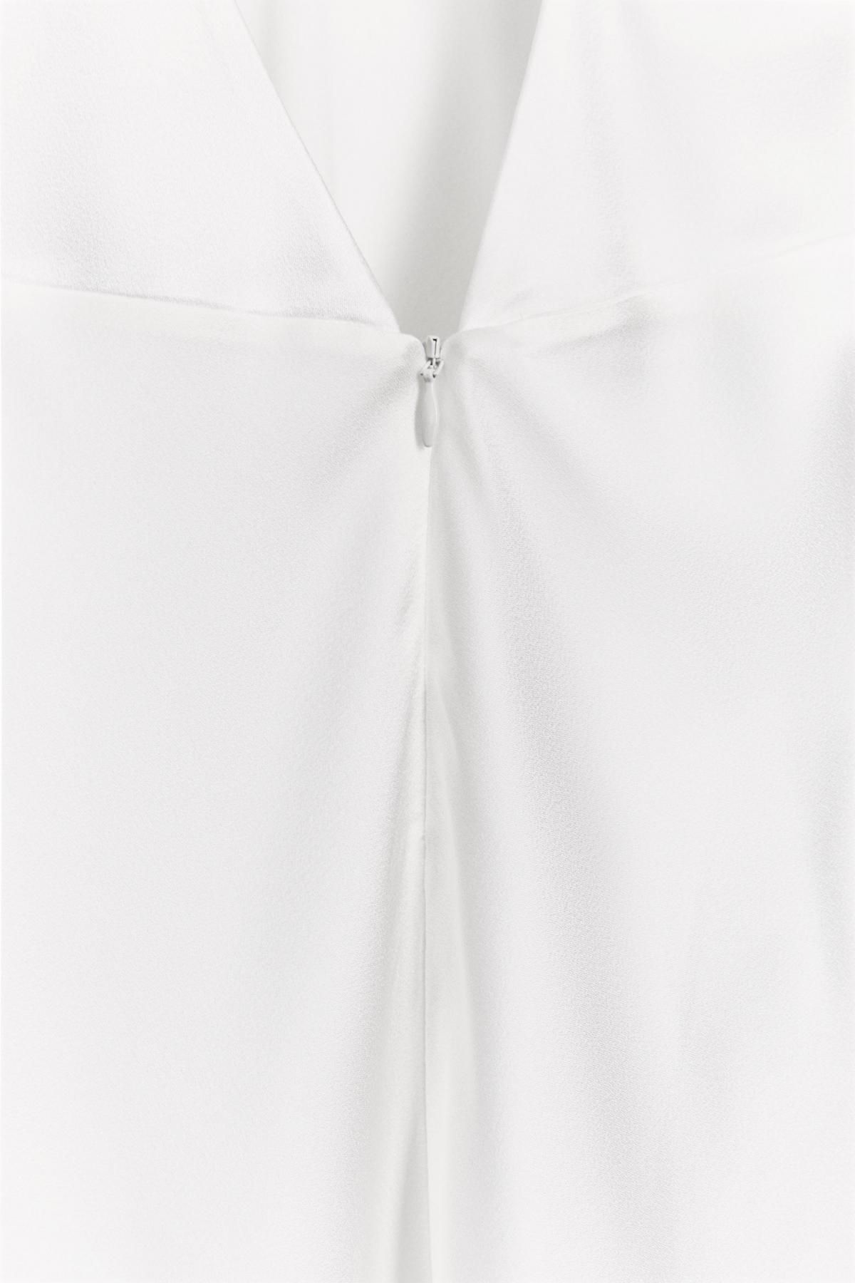 자라 미니멀 브이넥 스트래피 민소매 탑 3271/789 WHITE - 상세 이미지 4